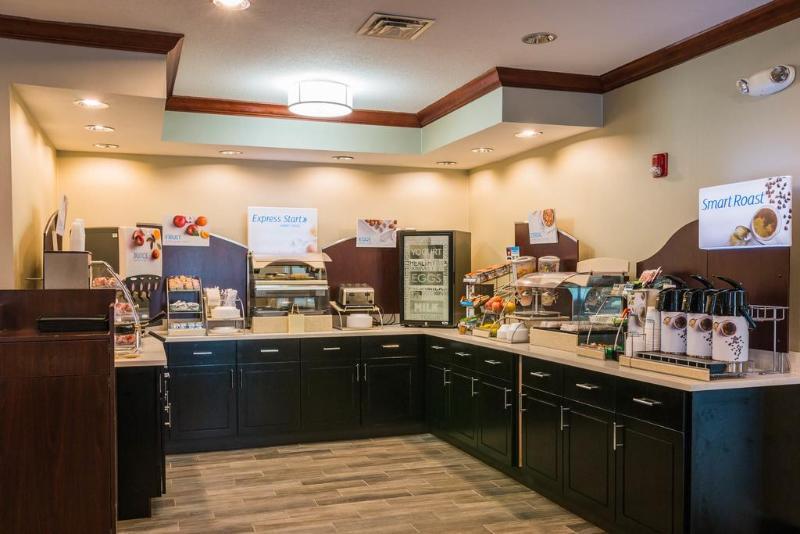 Holiday Inn Express Jackson By Ihg Εξωτερικό φωτογραφία